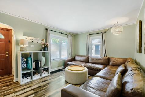 3811 West 110th Street Chicago IL 60655