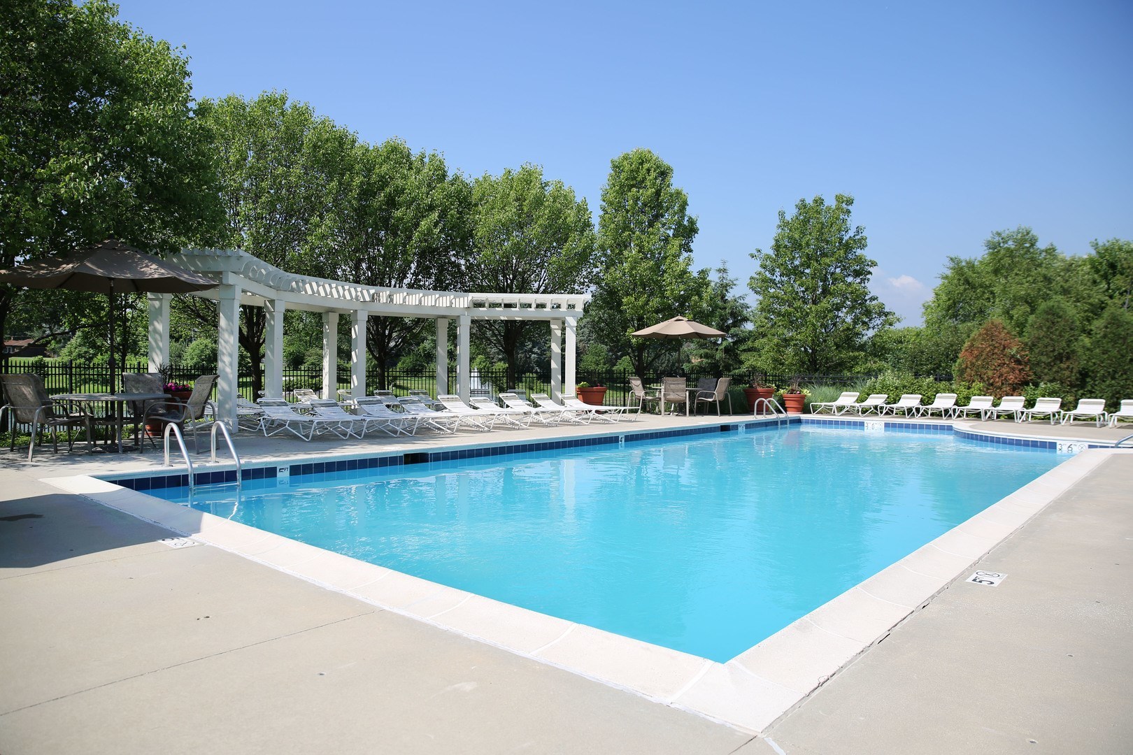 1282 Everwood Lane Aurora IL 60505