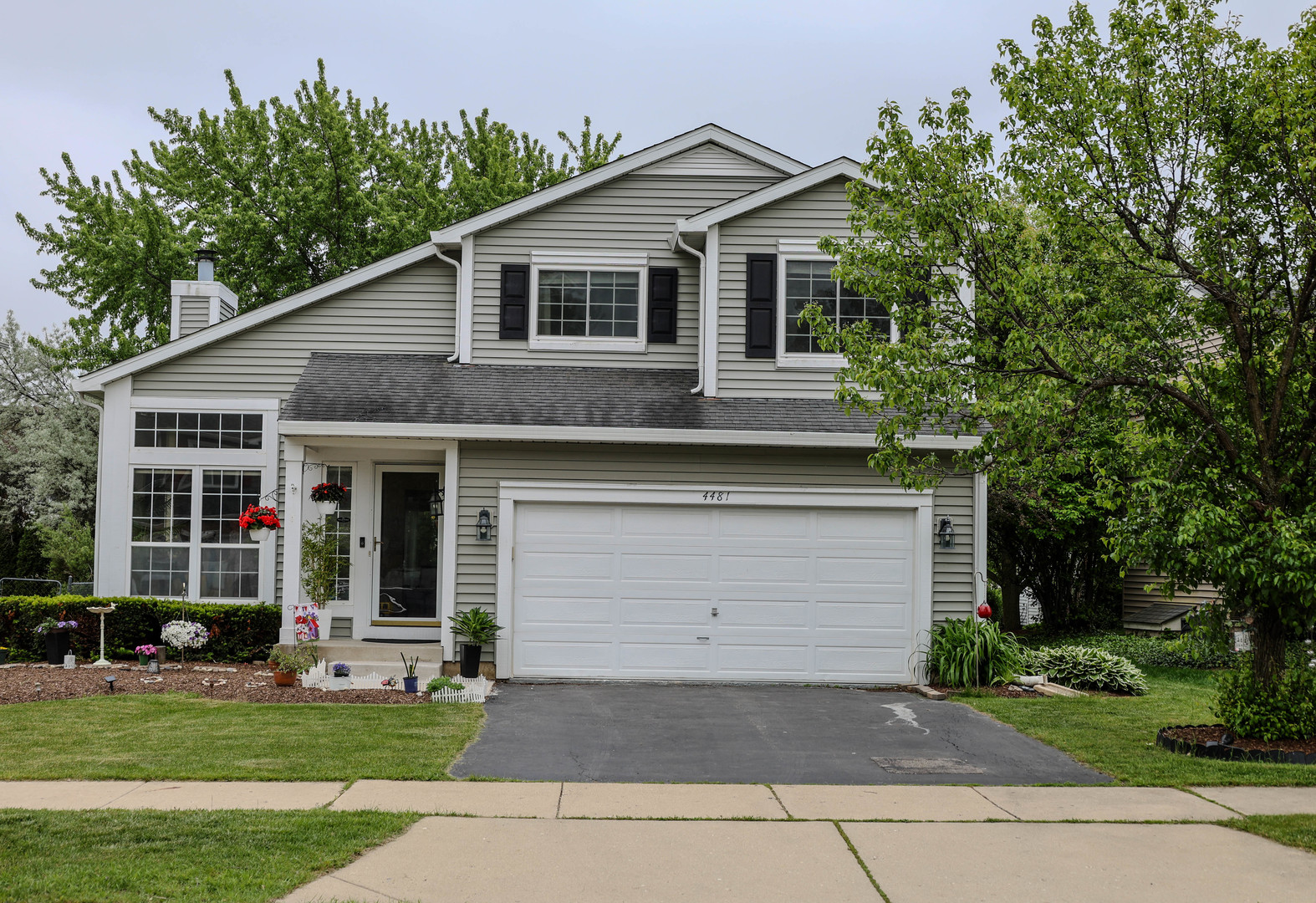 4481 West Butternut Lane Waukegan IL 60085