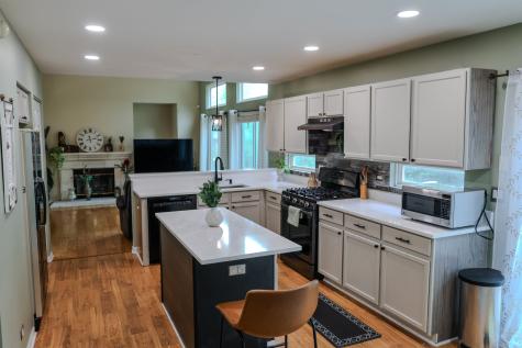 4481 West Butternut Lane Waukegan IL 60085