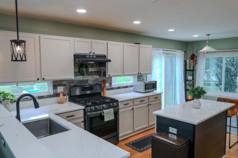 4481 West Butternut Lane Waukegan IL 60085