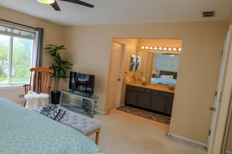4481 West Butternut Lane Waukegan IL 60085