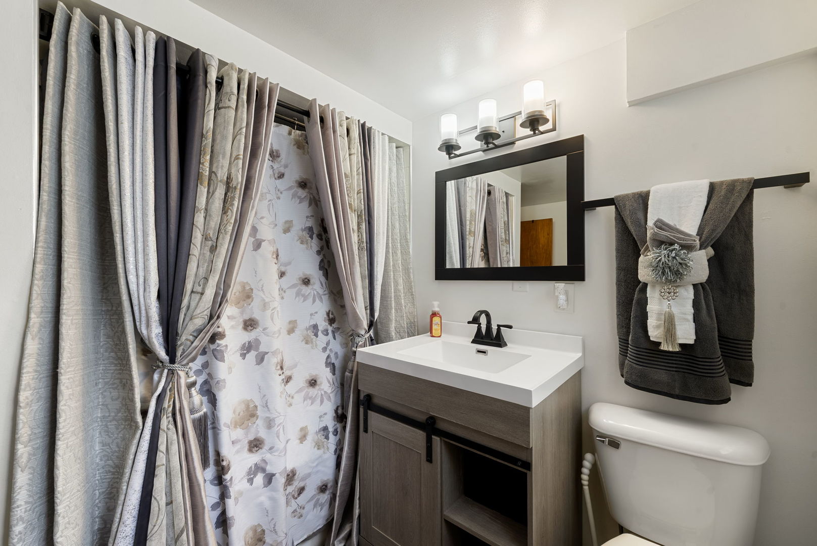 4613 Madison Avenue Brookfield IL 60513