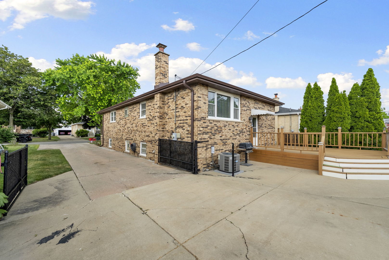 4613 Madison Avenue Brookfield IL 60513