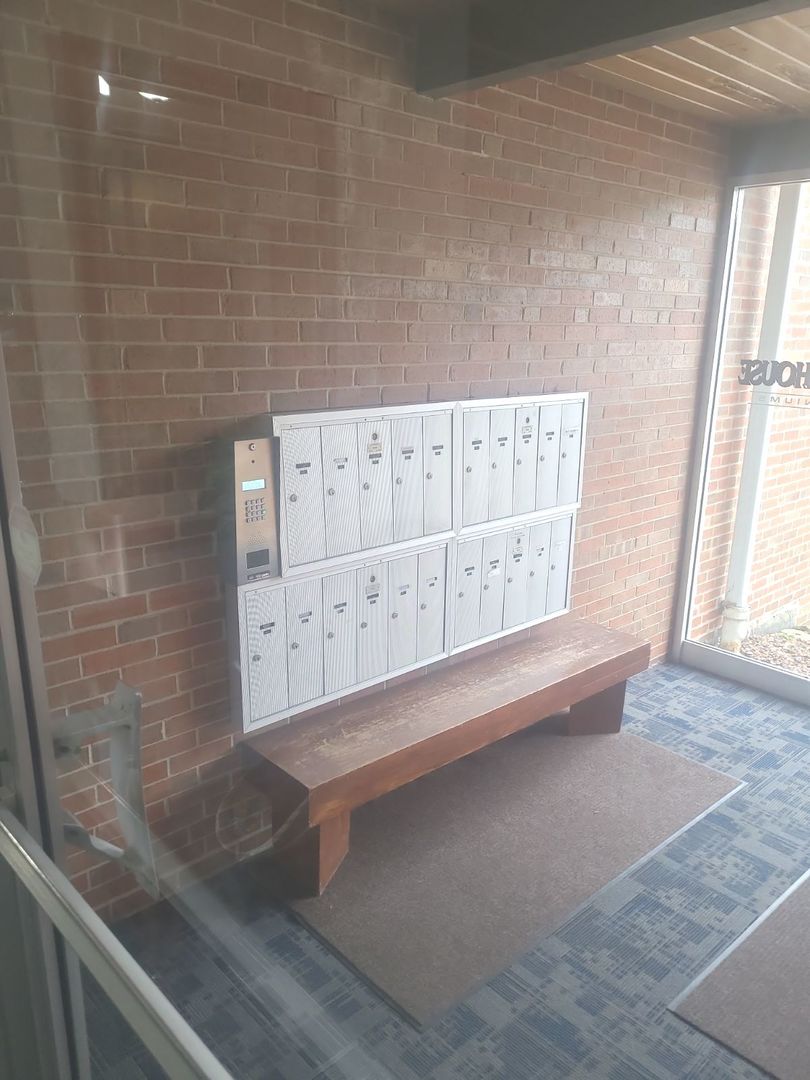 2215 West 111th Street Chicago IL 60643