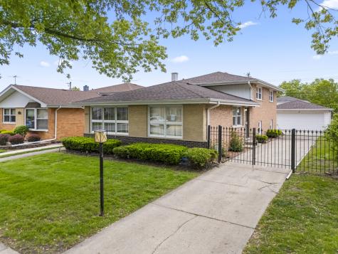 8737 South 50th Avenue Oak Lawn IL 60453
