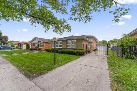 8737 South 50th Avenue Oak Lawn IL 60453