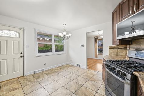 8737 South 50th Avenue Oak Lawn IL 60453