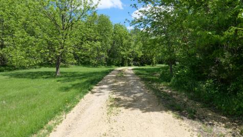 2346 West Longhollow Road Elizabeth IL 61028