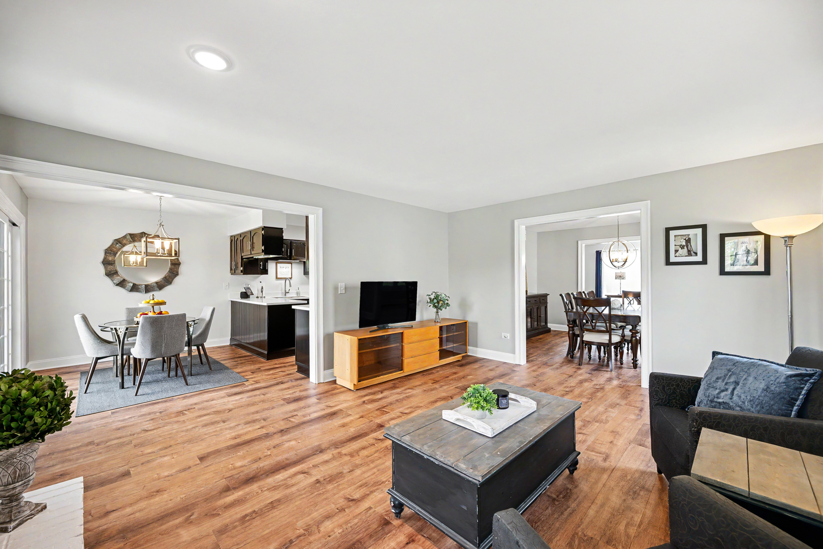 2234 Appleby Drive Wheaton IL 60189