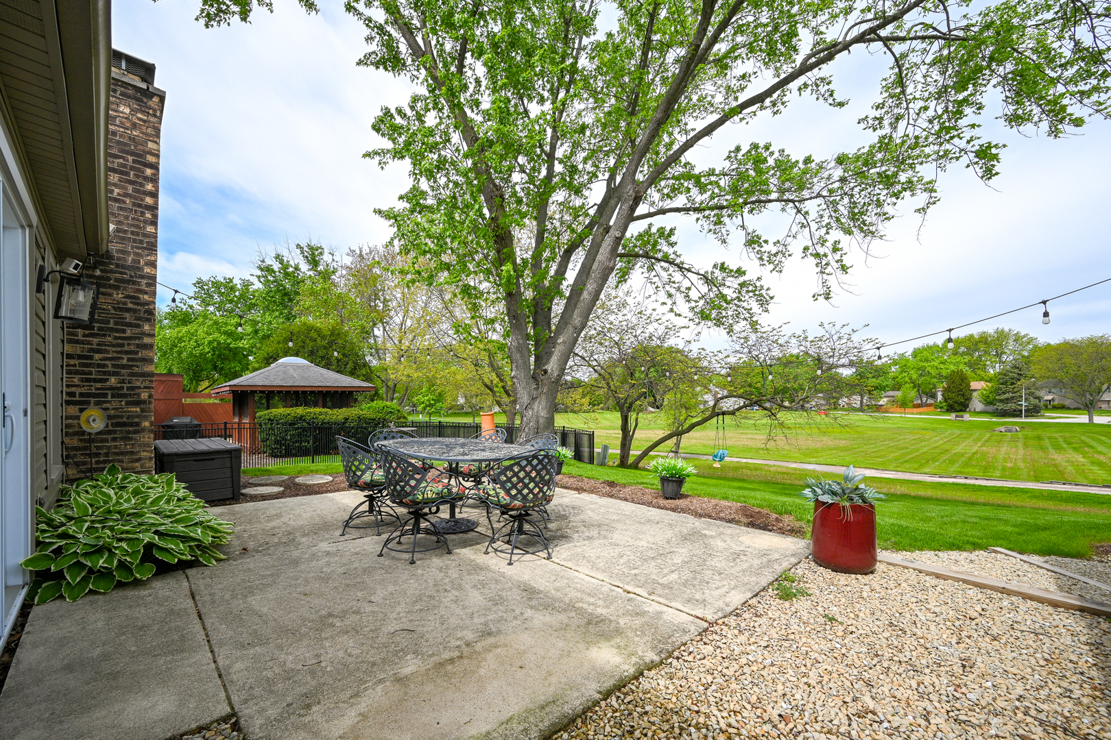 2234 Appleby Drive Wheaton IL 60189