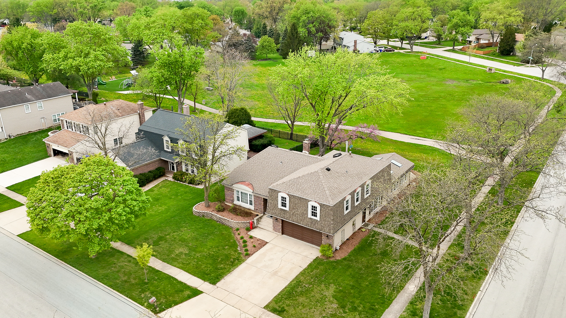 2234 Appleby Drive Wheaton IL 60189