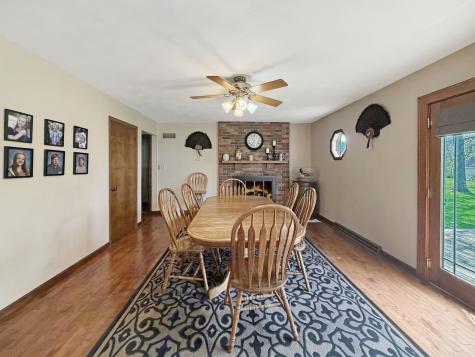 2711 Royal Oaks Drive Freeport IL 61032