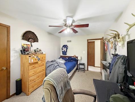 2711 Royal Oaks Drive Freeport IL 61032