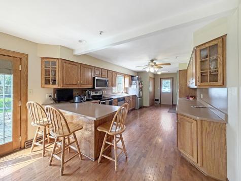 2711 Royal Oaks Drive Freeport IL 61032