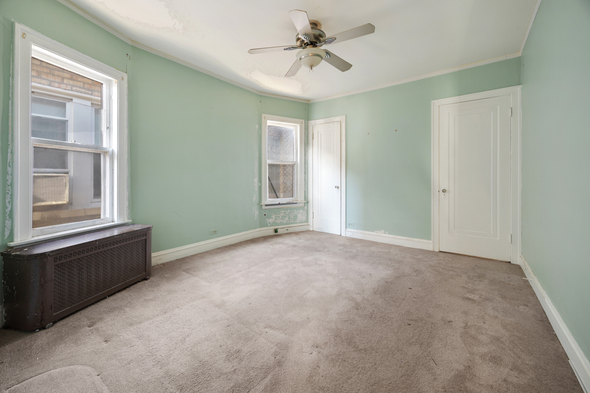 1748 North New England Avenue Chicago IL 60707