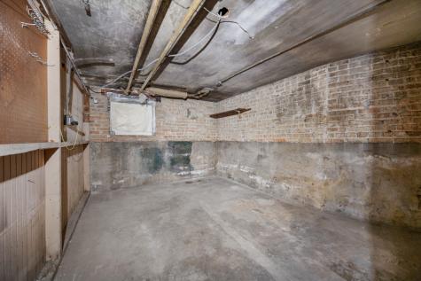 1748 North New England Avenue Chicago IL 60707