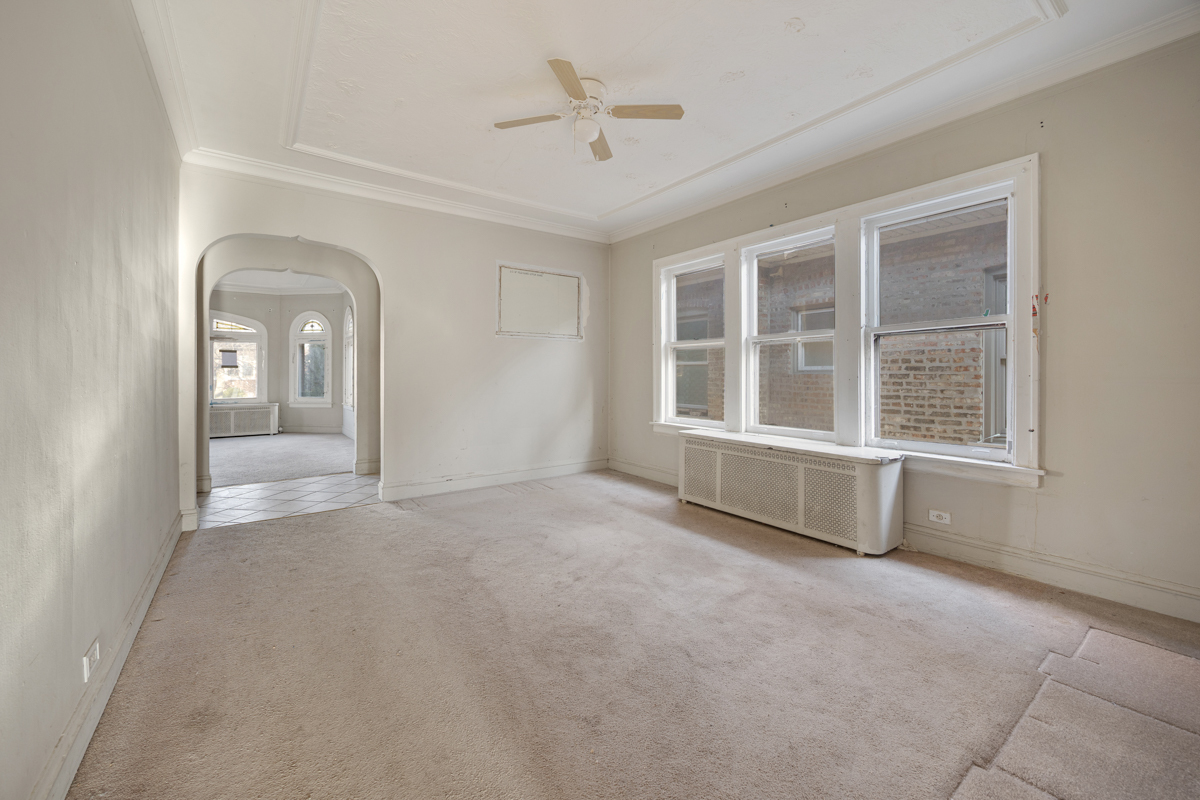 1748 North New England Avenue Chicago IL 60707