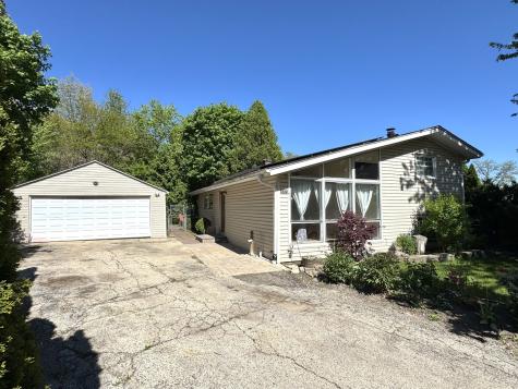 1008 Adams Court Carpentersville IL 60110
