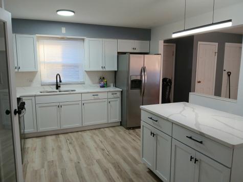 295 Saginaw Avenue Calumet City IL 60409