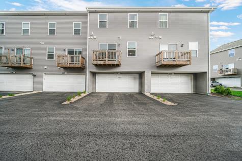 2241 Sassafras Way Wonder Lake IL 60097