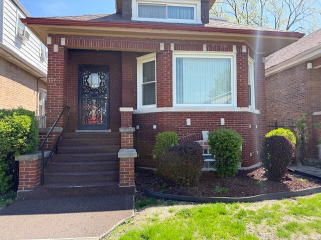 7517 South Honore Street Chicago IL 60620