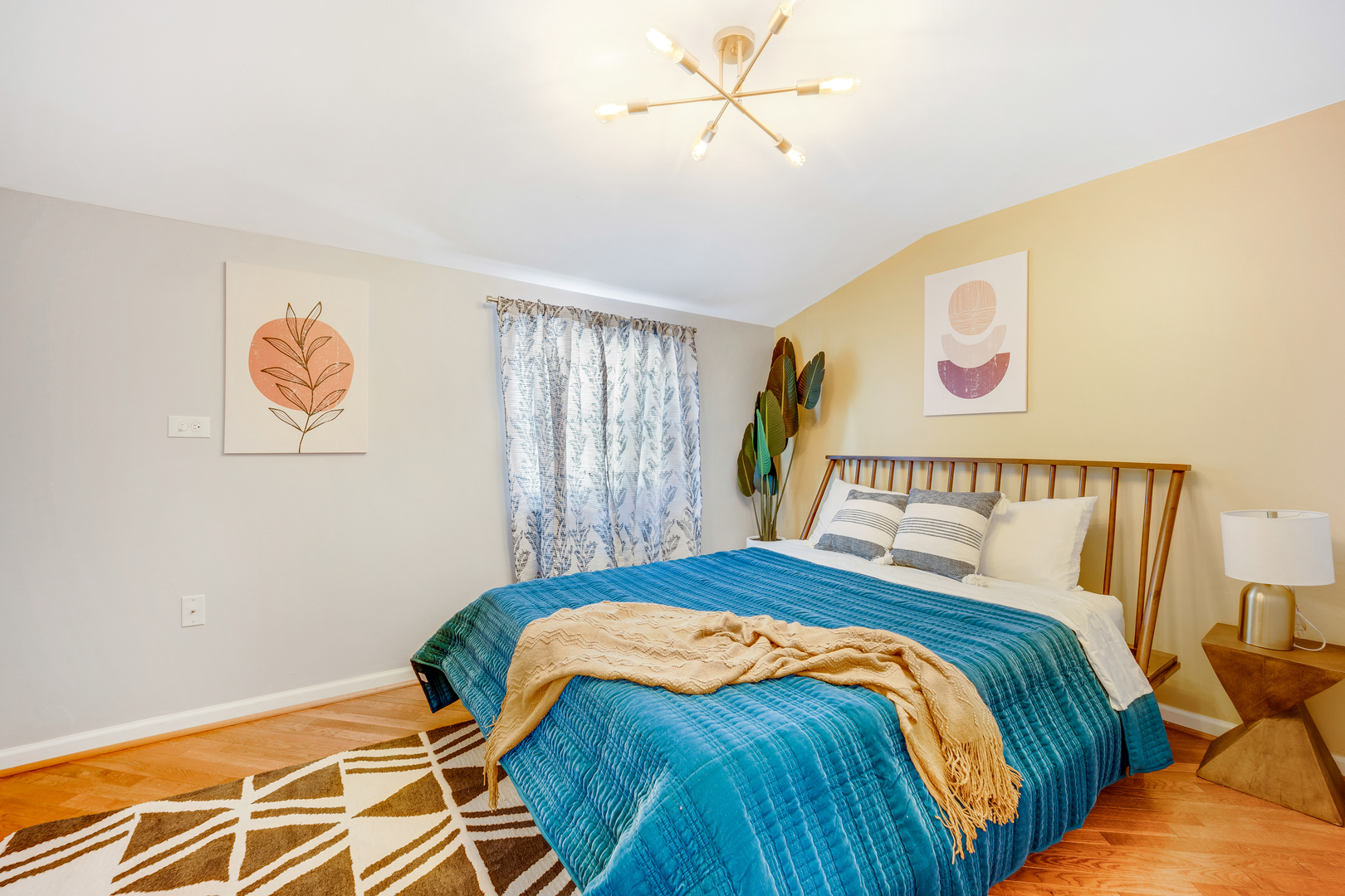 2920 North Gresham Avenue Chicago IL 60618