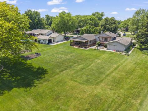 11S699 Schillinger Drive Naperville IL 60564