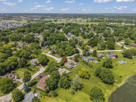 11S699 Schillinger Drive Naperville IL 60564