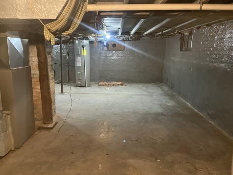 1027 South Chicago Avenue Freeport IL 61032