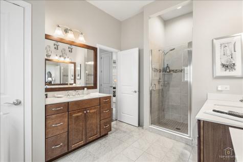 3870 Double Eagle Drive Elgin IL 60124