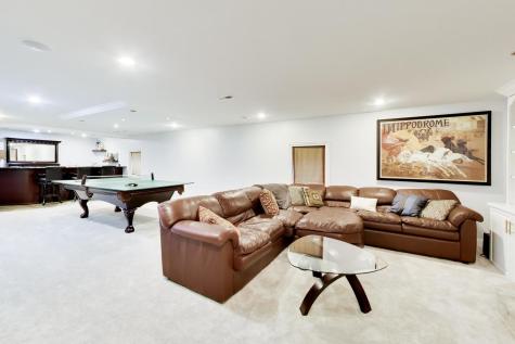 1414 Canterbury Lane Glenview IL 60025