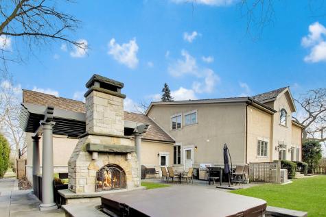 1414 Canterbury Lane Glenview IL 60025