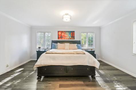 1443 Woodhill Drive Northbrook IL 60062