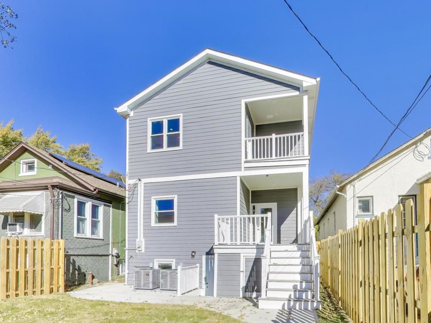 1721 West Arthur Avenue Chicago IL 60626