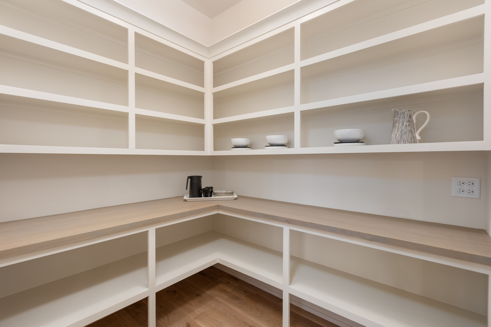 25w040 (LOT 3) Burlington Avenue Lisle IL 60532