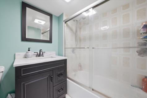 93 Windflower Court Romeoville IL 60446