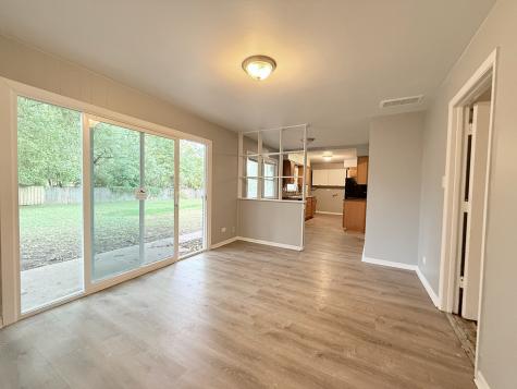 930 Coach Road Homewood IL 60430
