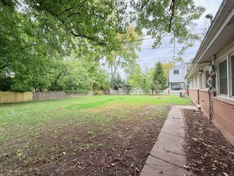 930 Coach Road Homewood IL 60430