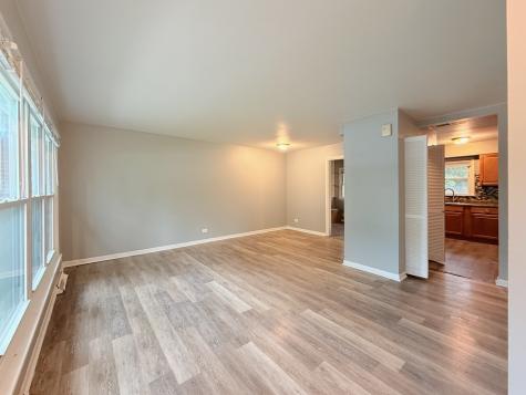 930 Coach Road Homewood IL 60430
