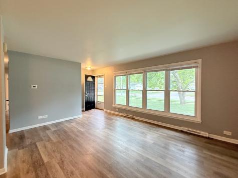 930 Coach Road Homewood IL 60430
