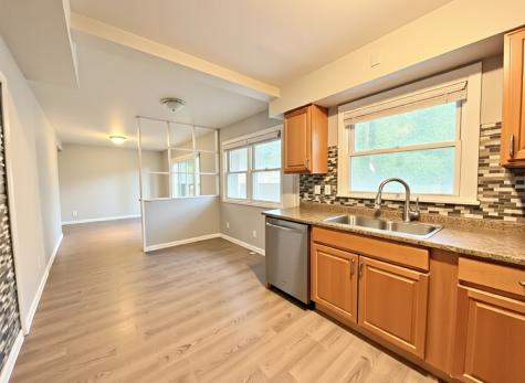 930 Coach Road Homewood IL 60430