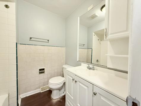 930 Coach Road Homewood IL 60430