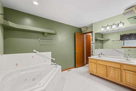 601 Edgewater Drive Minooka IL 60447