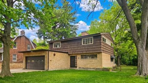645 Judge Avenue Waukegan IL 60085