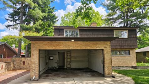 645 Judge Avenue Waukegan IL 60085
