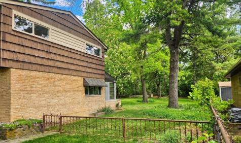 645 Judge Avenue Waukegan IL 60085
