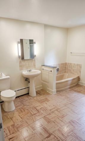 645 Judge Avenue Waukegan IL 60085