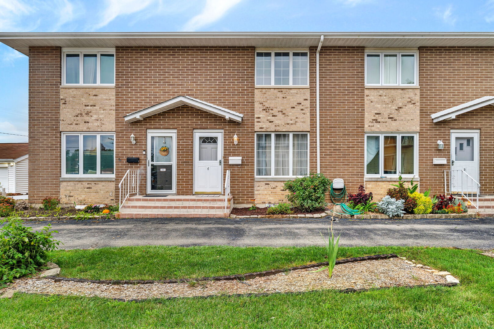 613 East 3rd Street Lockport IL 60441