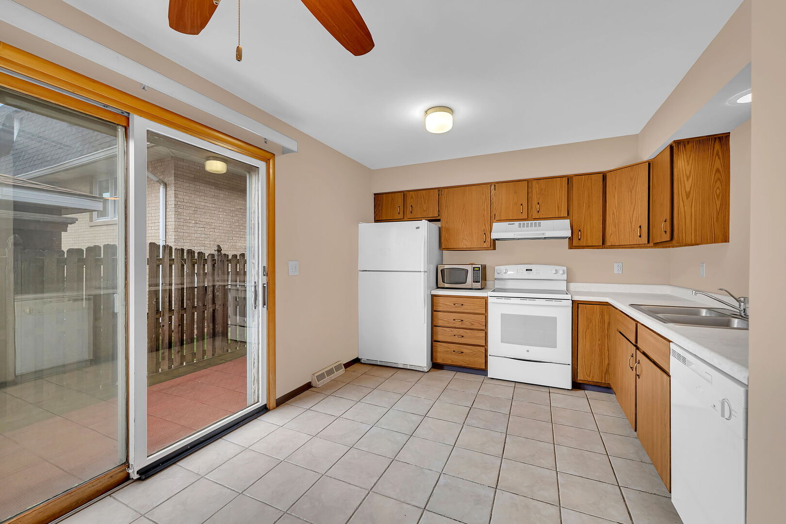 613 East 3rd Street Lockport IL 60441